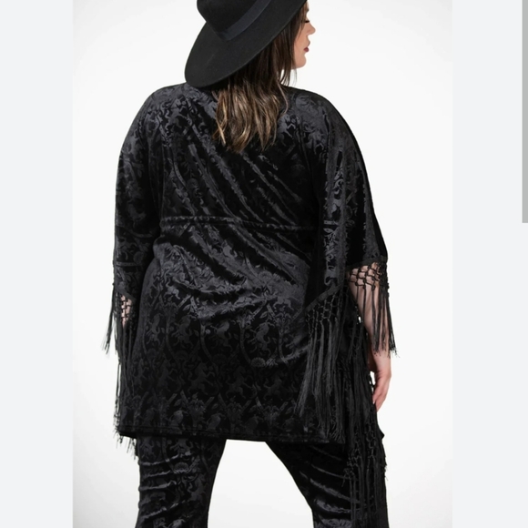 Killstar Mythic Mind Velvet Fringe Kimono In Black Festival Ready Unicorns Sz XL - Picture 3 of 15